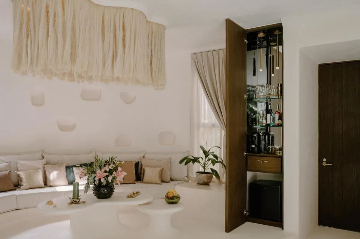 Image 2 of Hotel Milam