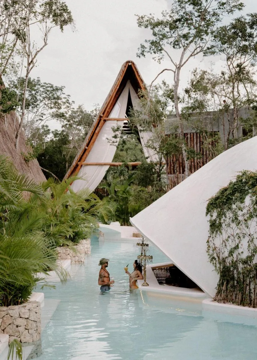 Image 3 of Hotel Milam