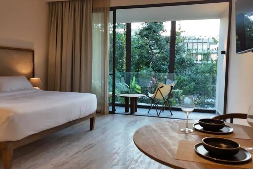 Image 1 of Immers in Nature Jungle Living with Beach Access