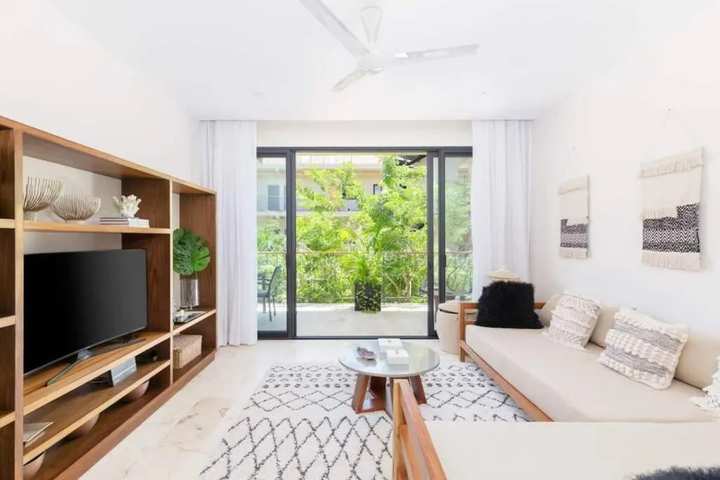 Image 4 of Incredible Luxury Condo in Aldea Zamá for 6 pax