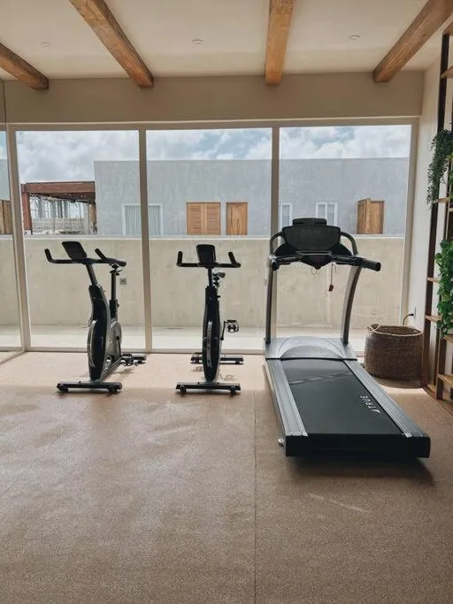 Image 6 of Infinity pool in veleta