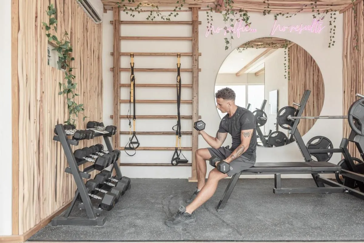 Image 2 of Jungle Chic