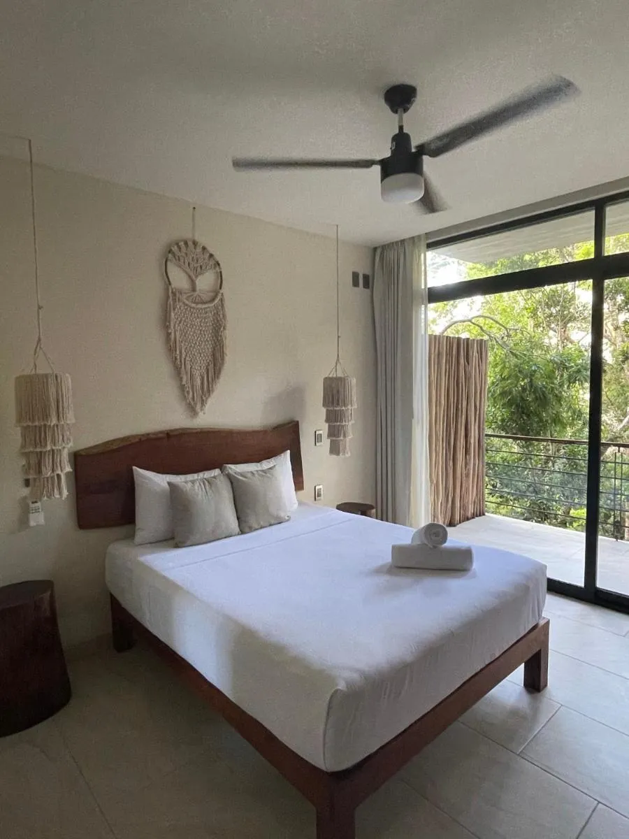 Image 3 of Jungle View 2bed 2bath Condo/ Wi-Fi/ Pool/ Gym