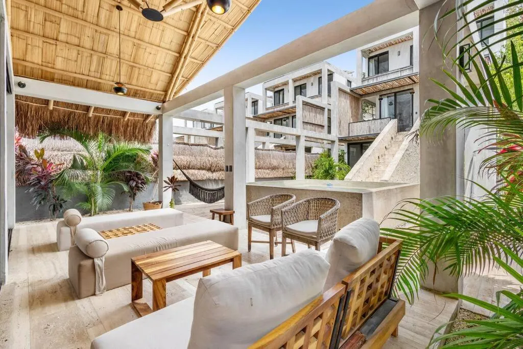 Image 1 of LUX Toh Villa, Rooftop Pool, Wifi, Transport