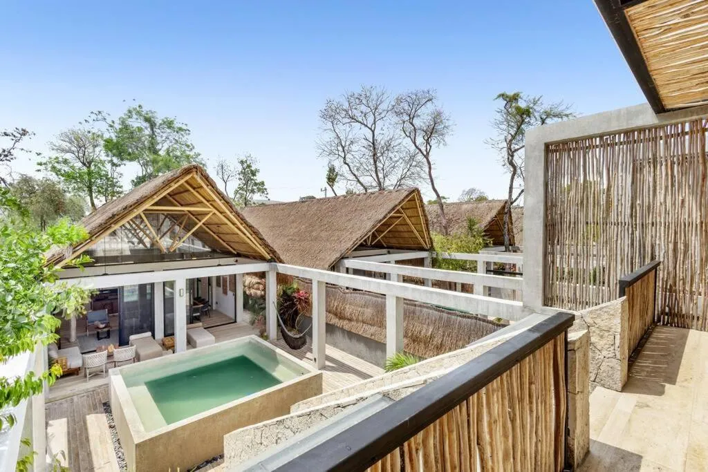 Image 3 of LUX Toh Villa, Rooftop Pool, Wifi, Transport