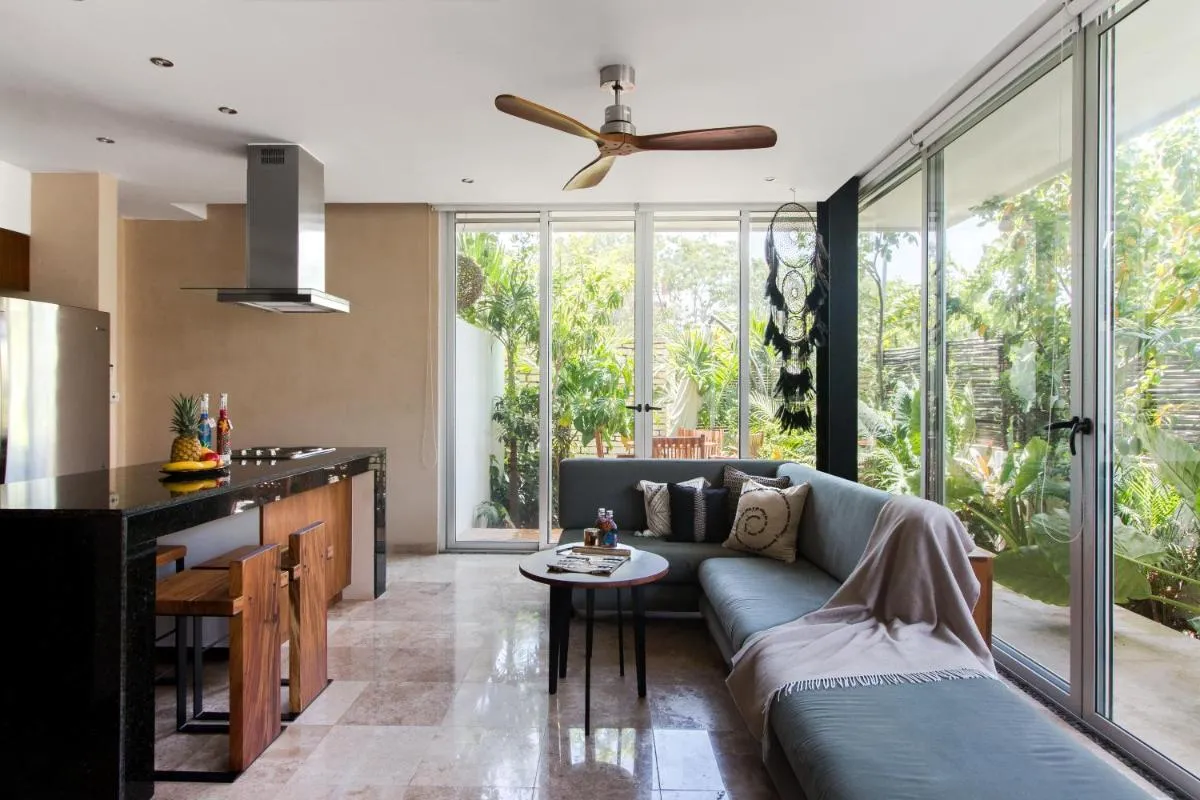 Image 4 of Laid Back in Tropical Vibe Apt Private Pool