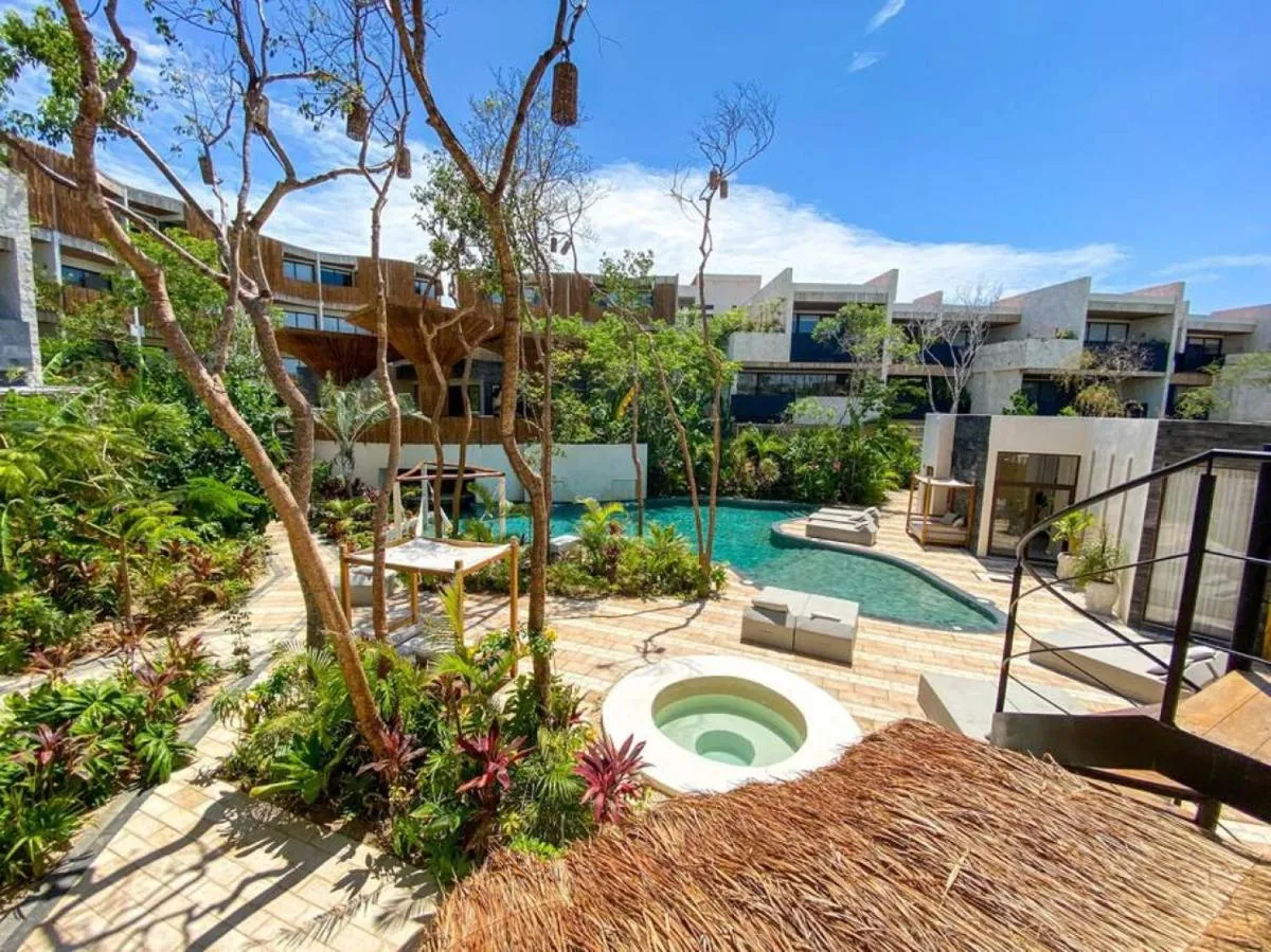 Image 6 of Large Jungle Studio with Premium Resort Amenities