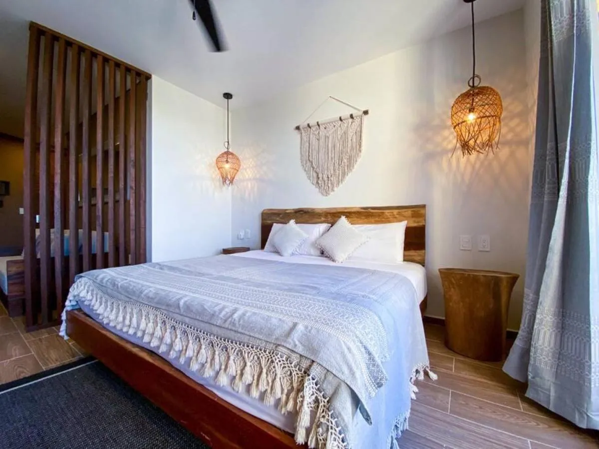 Image 1 of Large Studio Downtown with Pool. Enjoy the Local Vibe