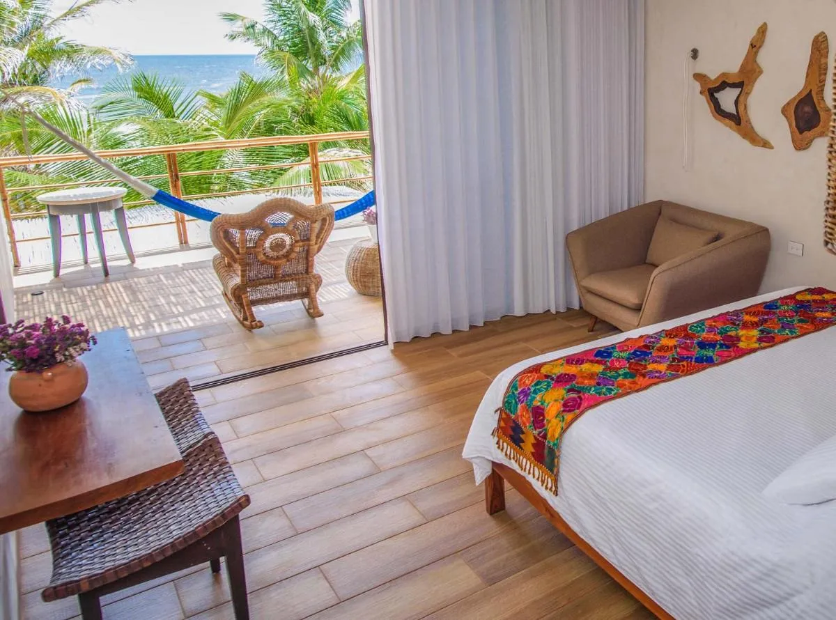 Image 4 of Los Arrecifes