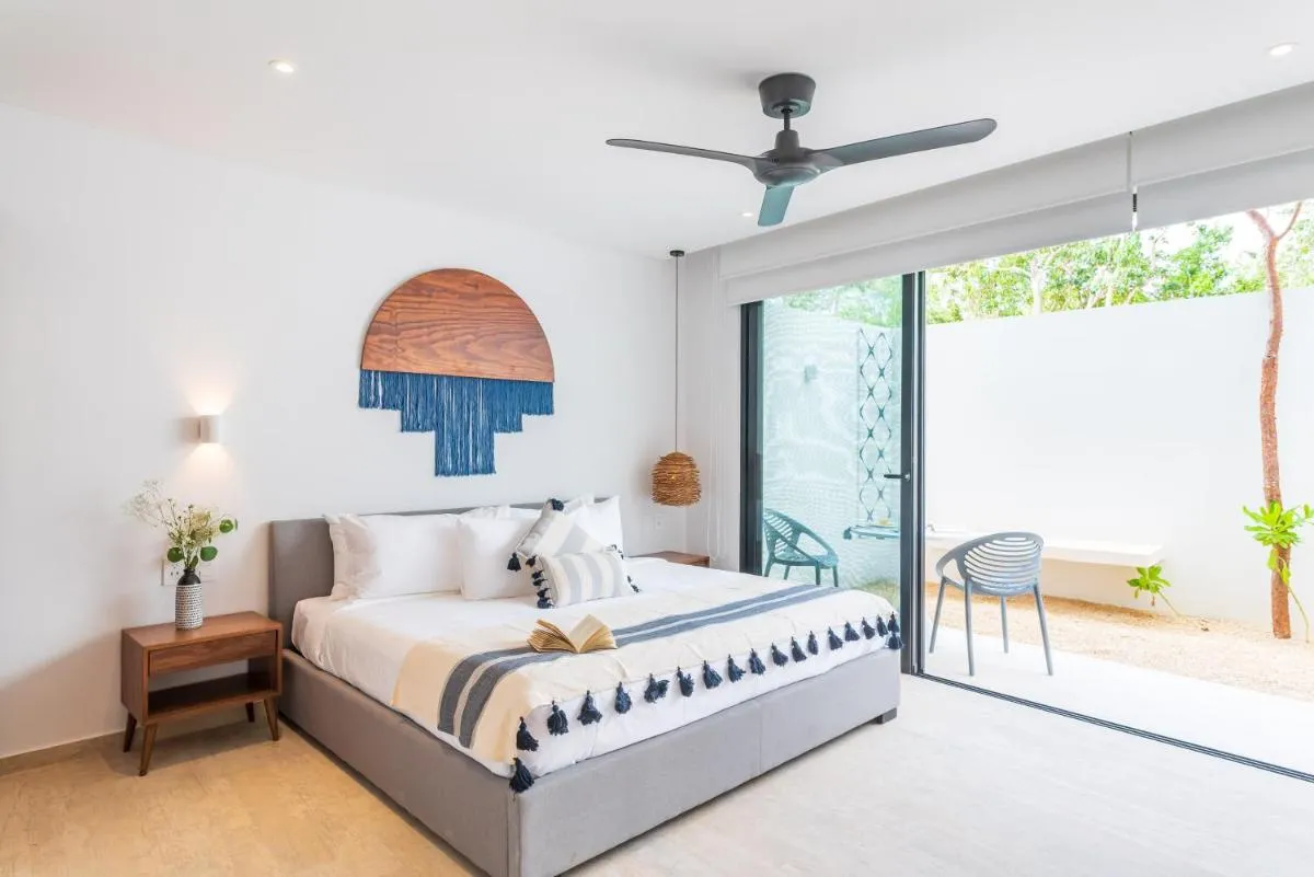 Image 1 of Luxe Studio with Pool, Coworking, Gym & Fast Wifi