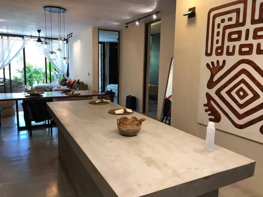 Image 5 of Luxury 2 BDR 2 BTH 2 Bikes Jacuzzi FibOptic WiFi.