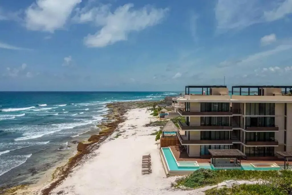 Image 5 of Luxury Beachfront Penthouse With Private Pool
