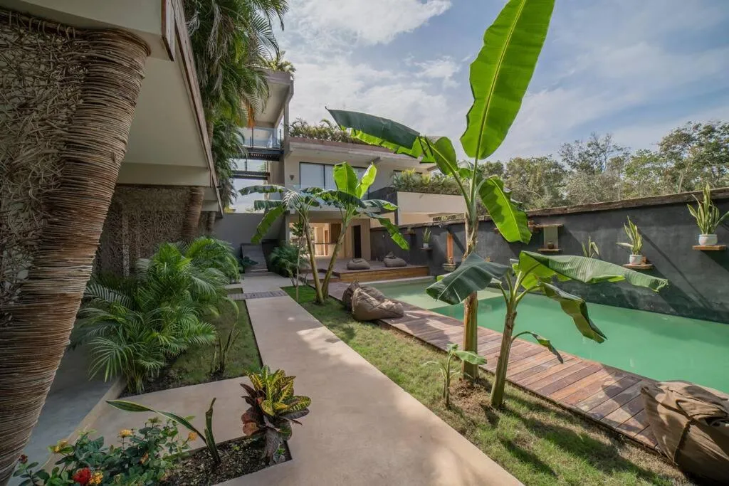 Image of Luxury Oasis vibes jungle retreat Beach Access