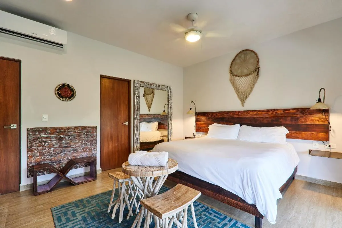 Image 1 of Luxury Penthouse with Private Rooftop & Hot Tub