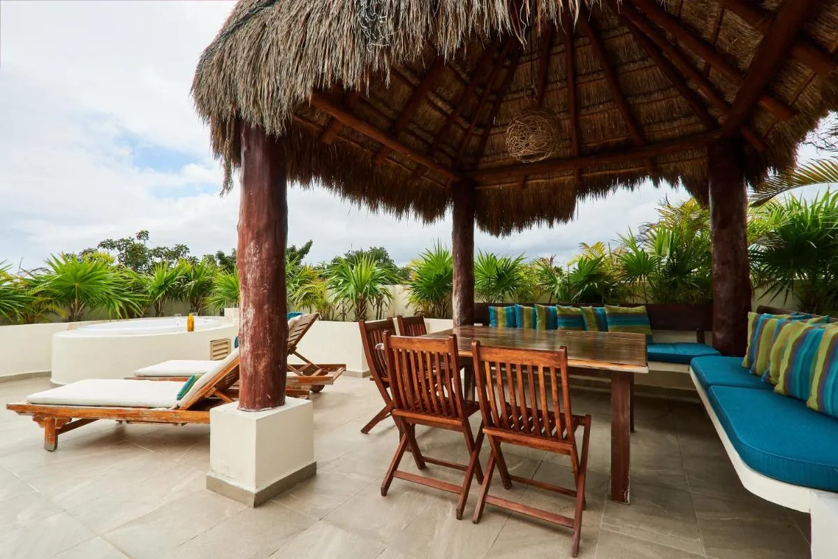 Image 6 of Luxury Penthouse with Private Rooftop & Hot Tub