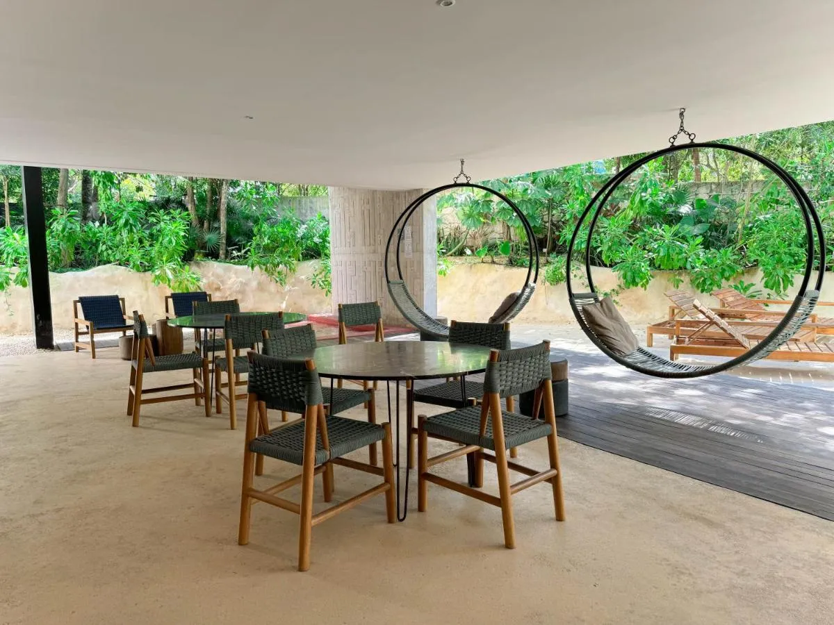 Image 2 of Luxury Studio-private individual pool-IIK C409 By Sandy Powerful