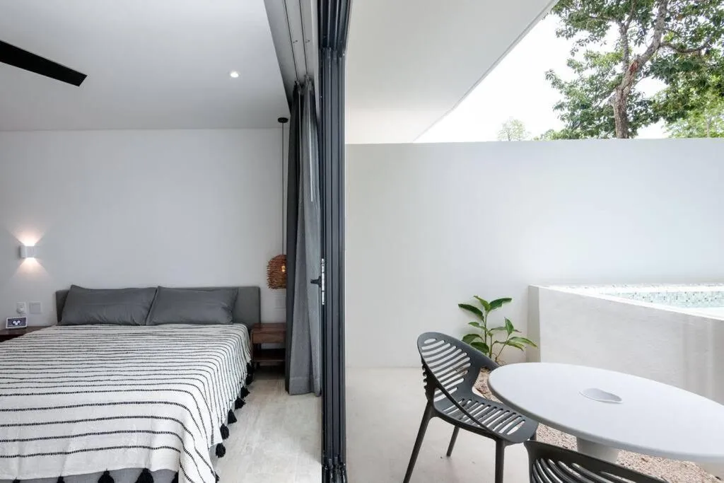 Image 1 of Luxury studio private pool spectacular amenities