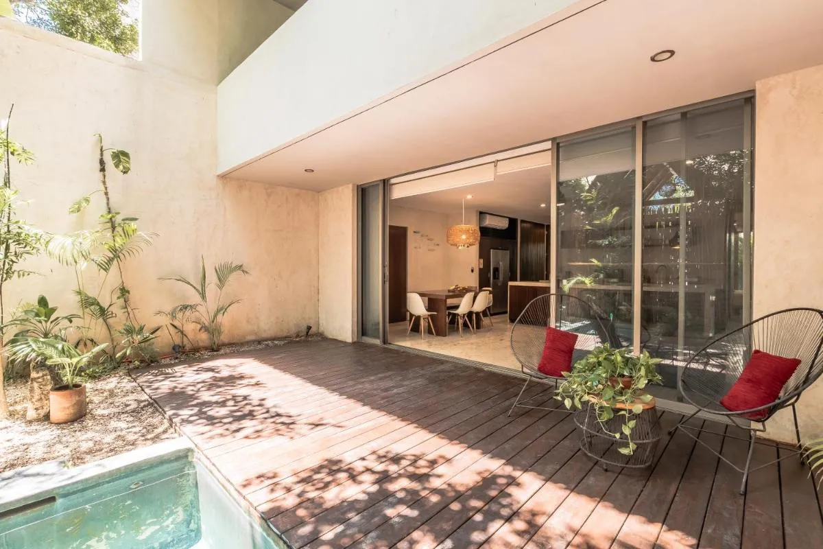 Image 2 of MONET – Free Beach Pass & Bikes & Private pool & 24hrs Security