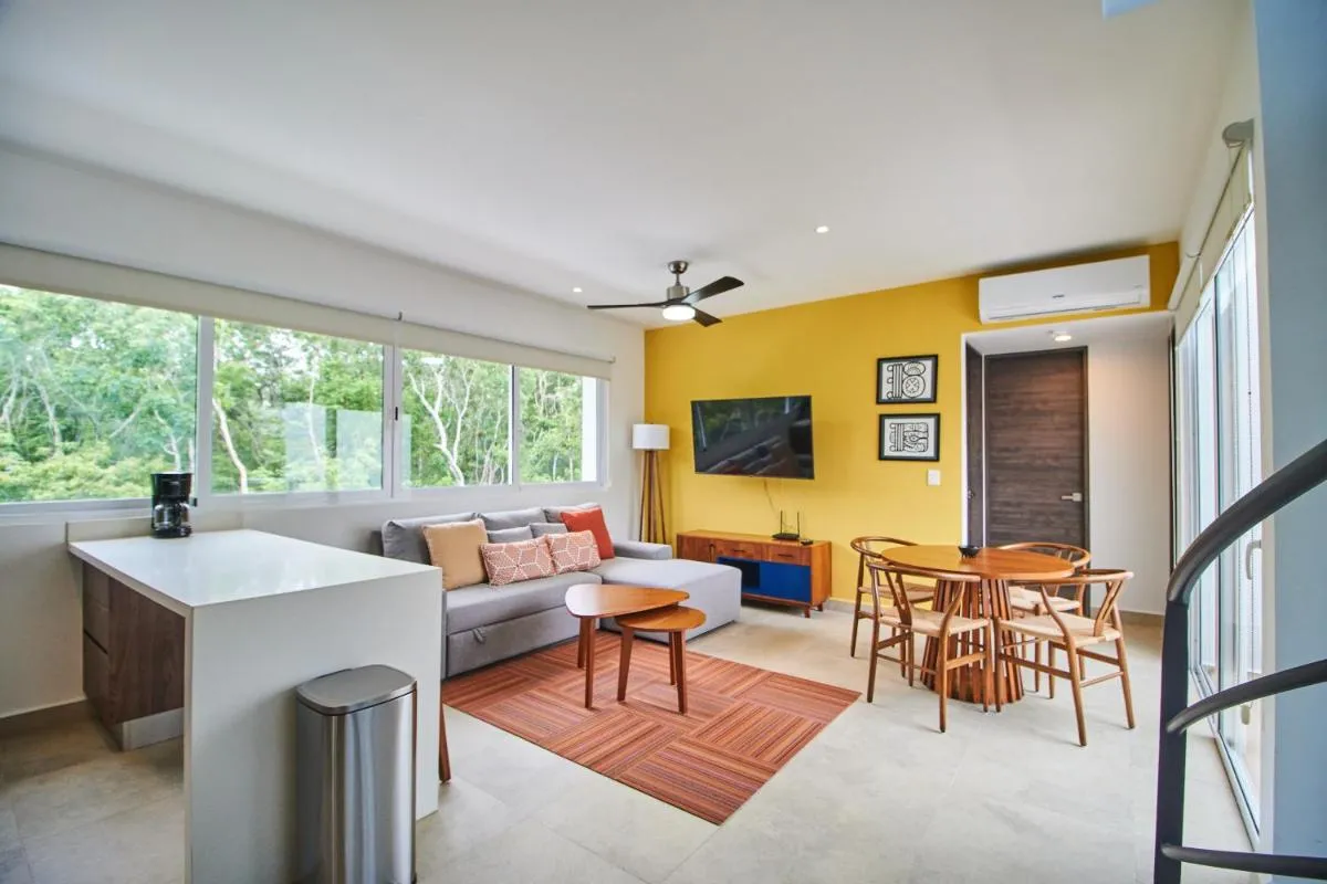 Image 5 of Macbeth – Rooftop with Jacuzzi & Beach Club Access