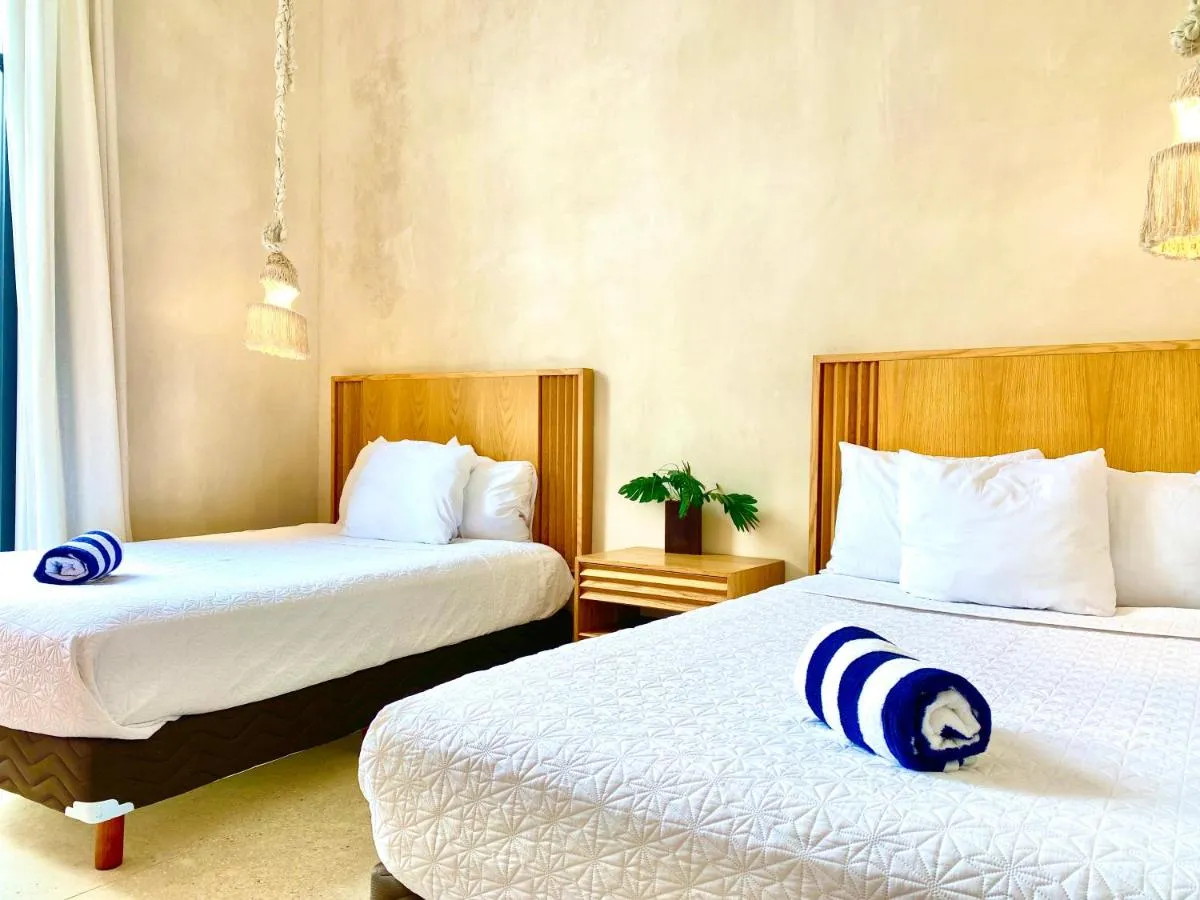 Image 5 of Manor Baroness by Andiani