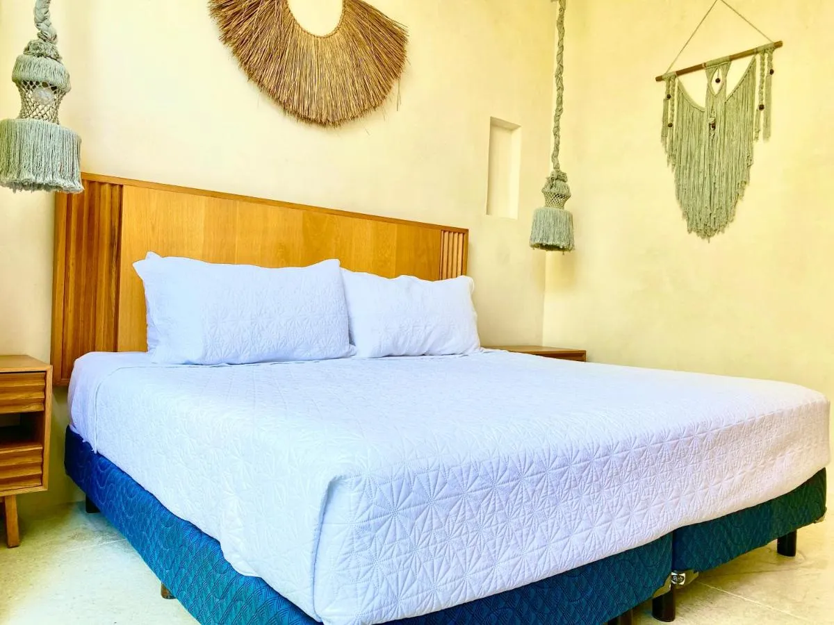 Image 6 of Manor Baroness by Andiani