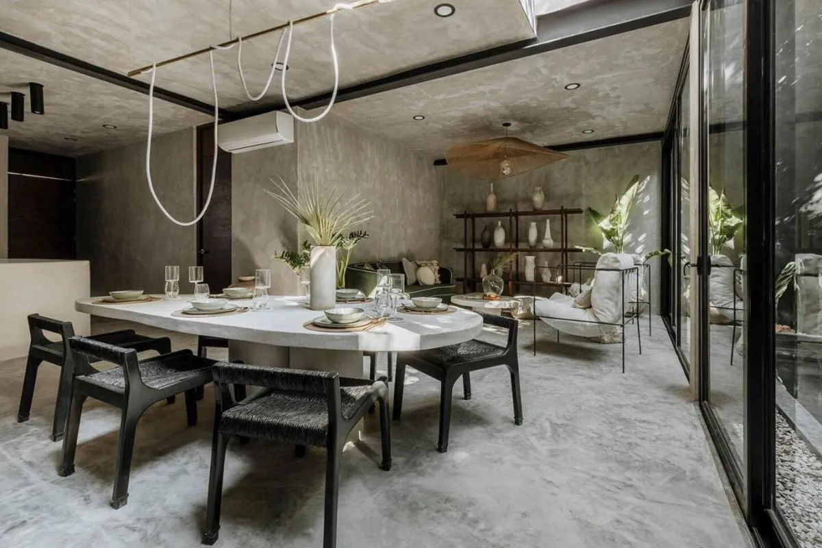 Image 3 of Mar Y Miel Noir Modern