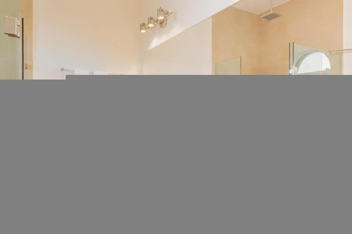 Image 2 of Mereva Tulum