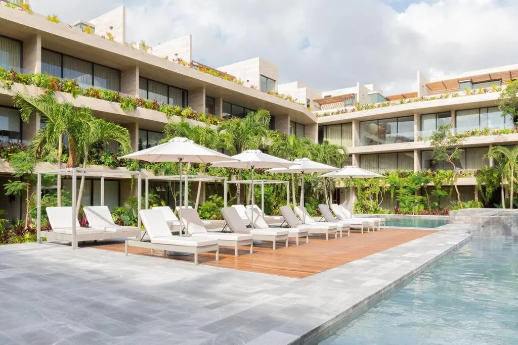 Image 1 of Mistiq 2BR Private Concierge 4 Pools