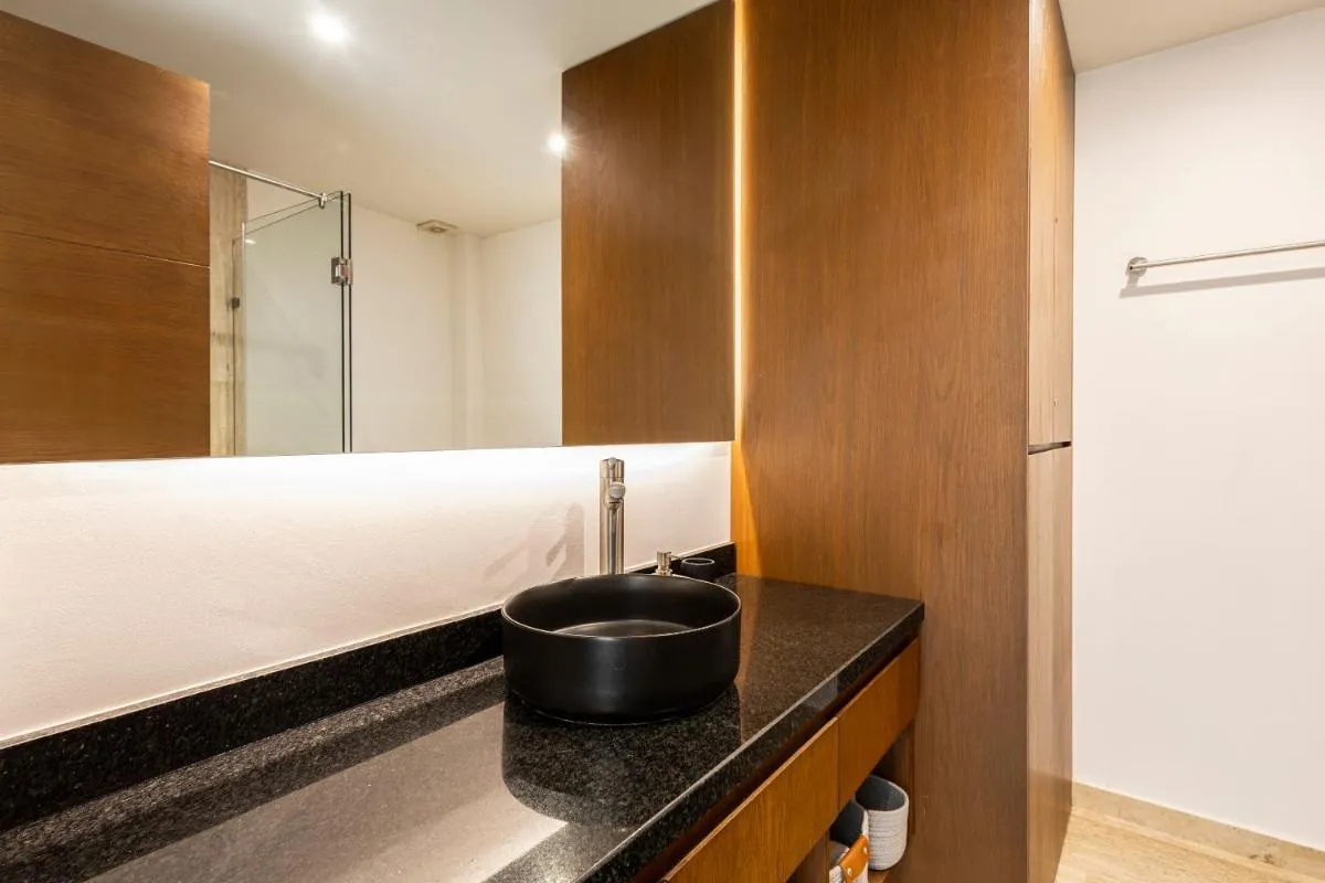 Image 1 of Mistiq Gardens