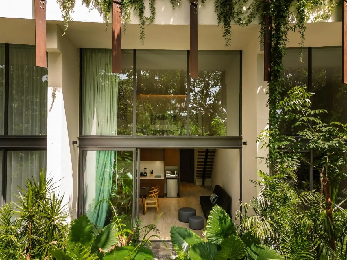 Image 6 of Mistiq Temple