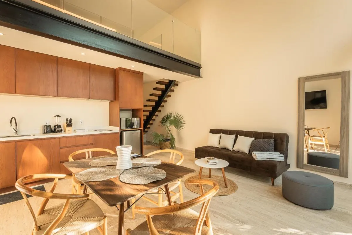 Image 4 of Mistiq Temple