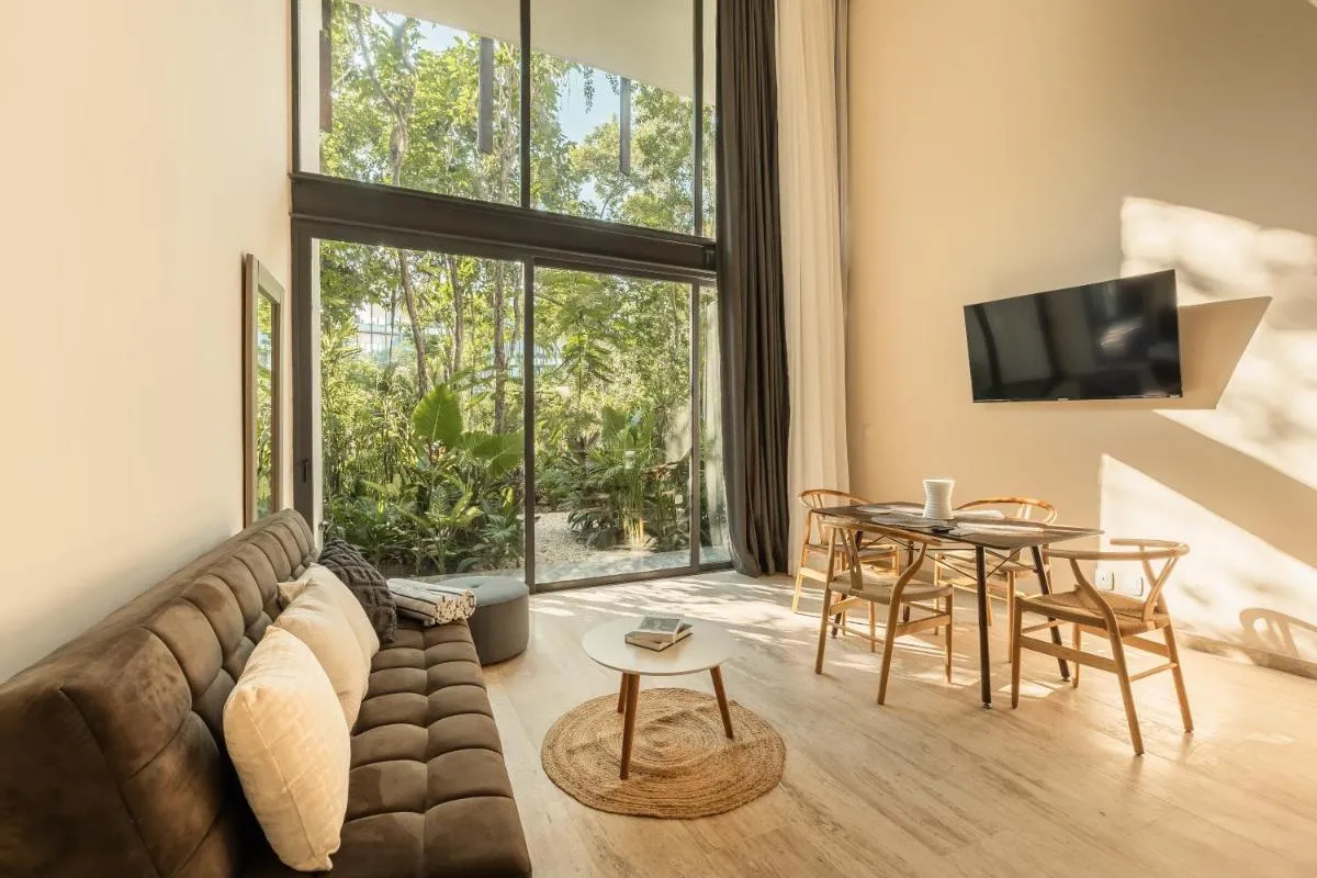 Image 5 of Mistiq Temple