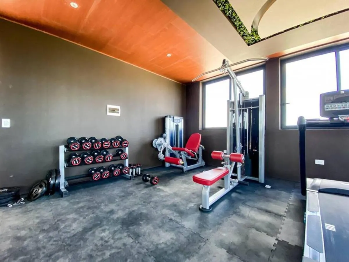 Image 5 of Modern Studio Downtown with Rooftop, Pool, Gym and Parking