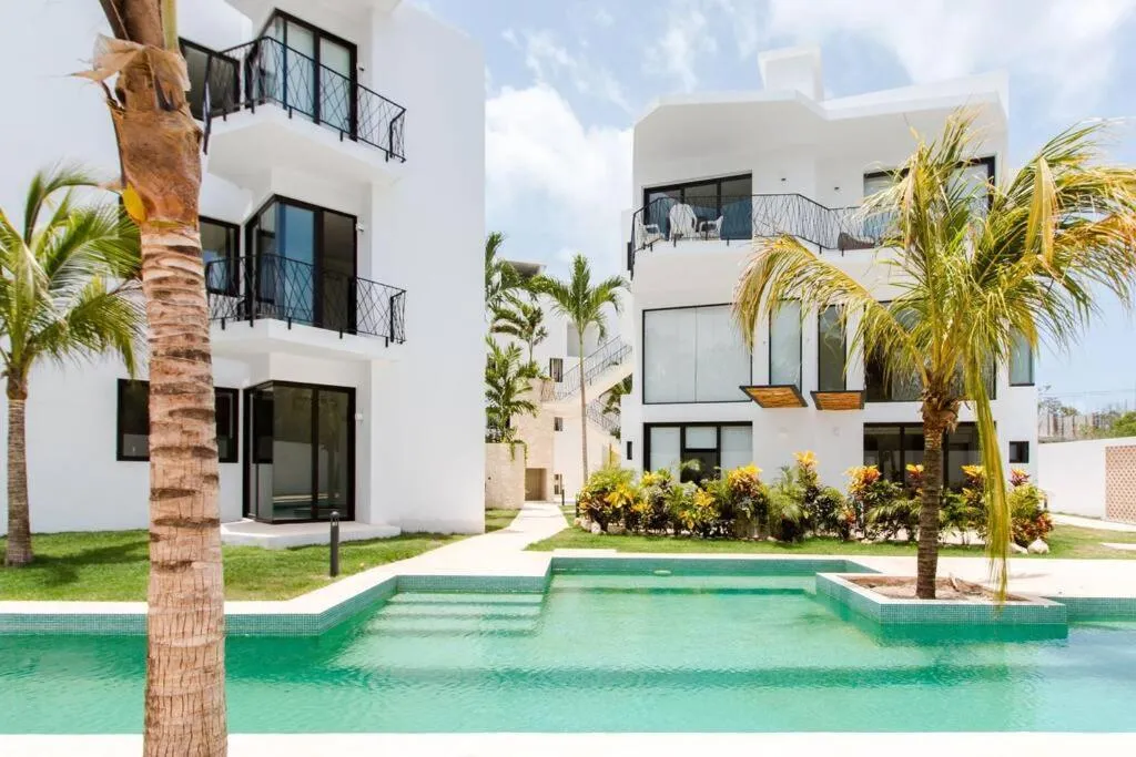 Image 3 of Neem 31 Comfortable, Luxury Apartment 10 min to the beach