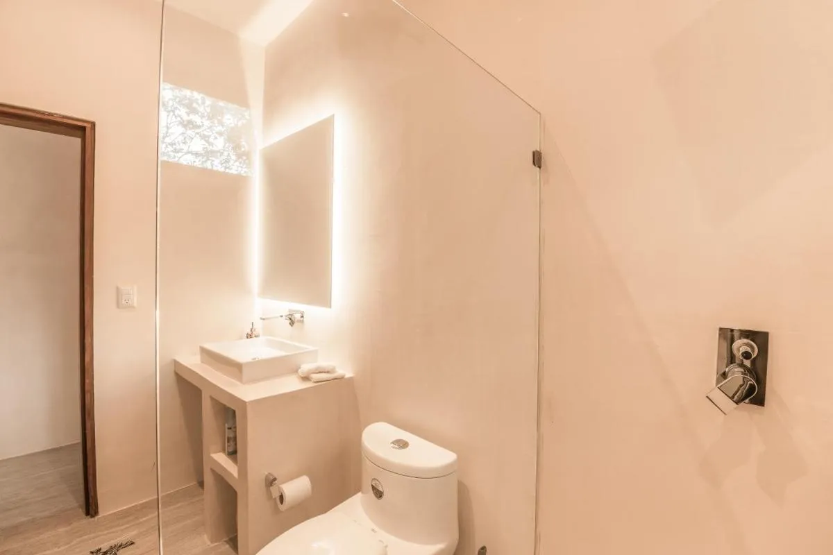 Image 5 of New Aura Jungle Getaway