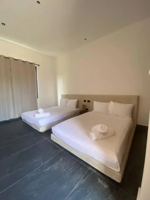 Image 1 of ¡New Villa 4BR with priv jacuzzi!