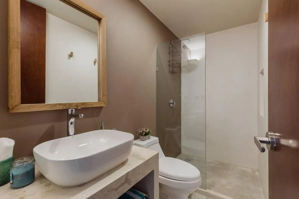 Image 2 of Nice and Cozy PH with Private Pool