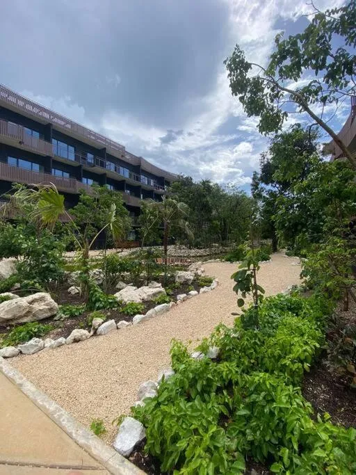 Image 6 of Nuevo 1br a pasos de la playa