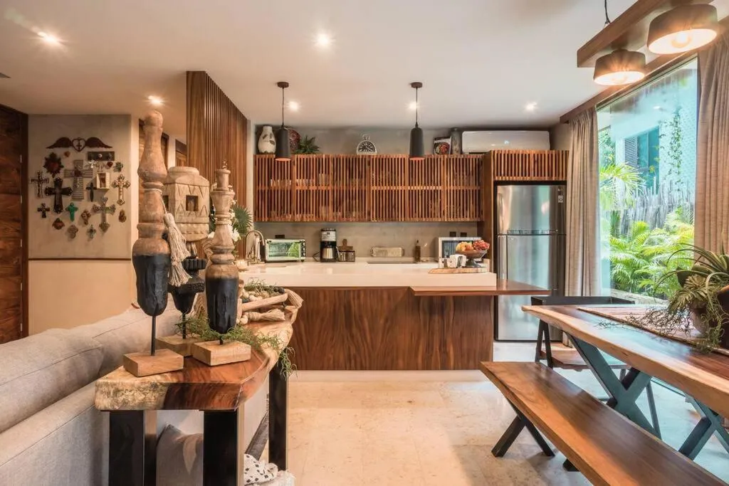 Image 2 of Nuuch, Luum Zama, Tulum