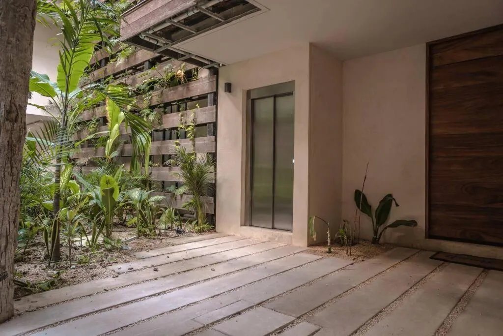 Image 4 of Nuuch, Luum Zama, Tulum