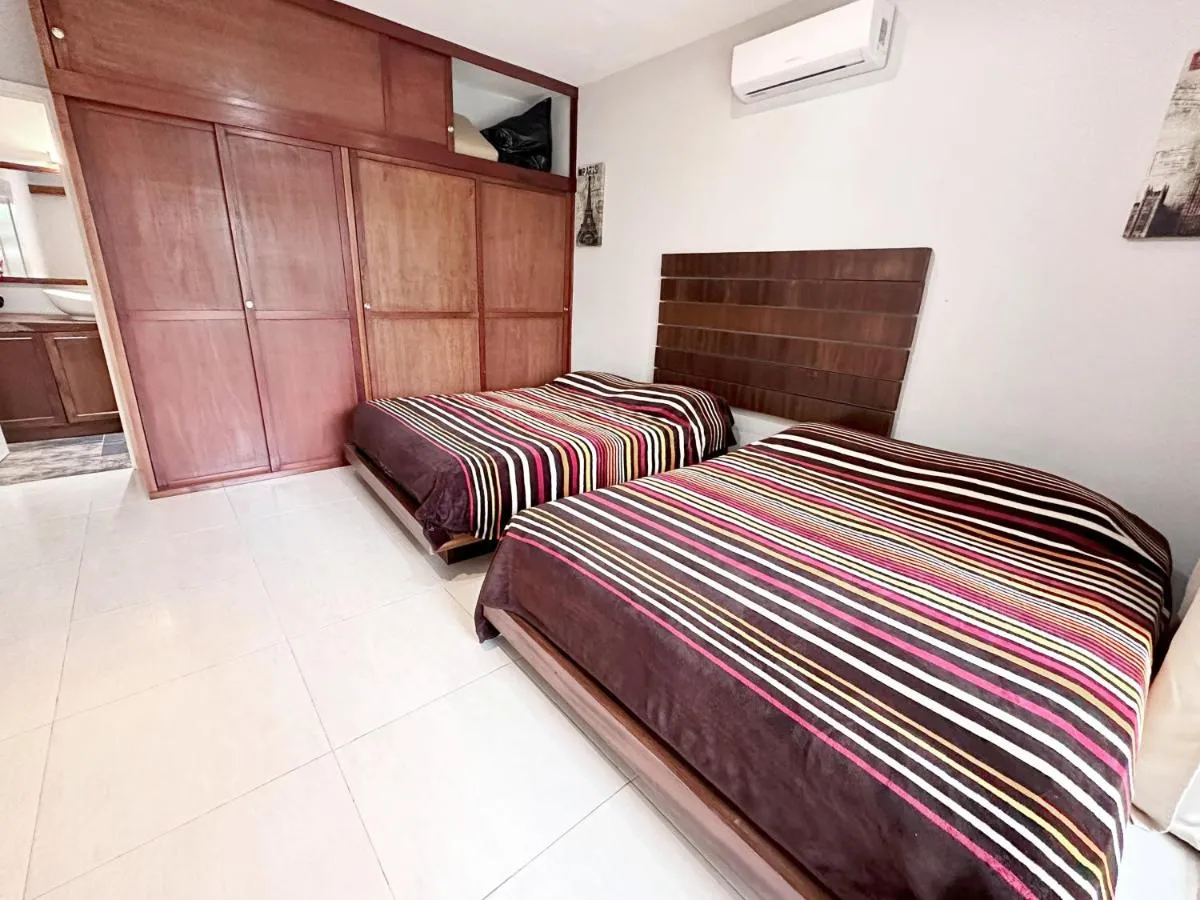 Image 4 of Oceanside Retreat, Pool, Beach Access, Sleeps 6