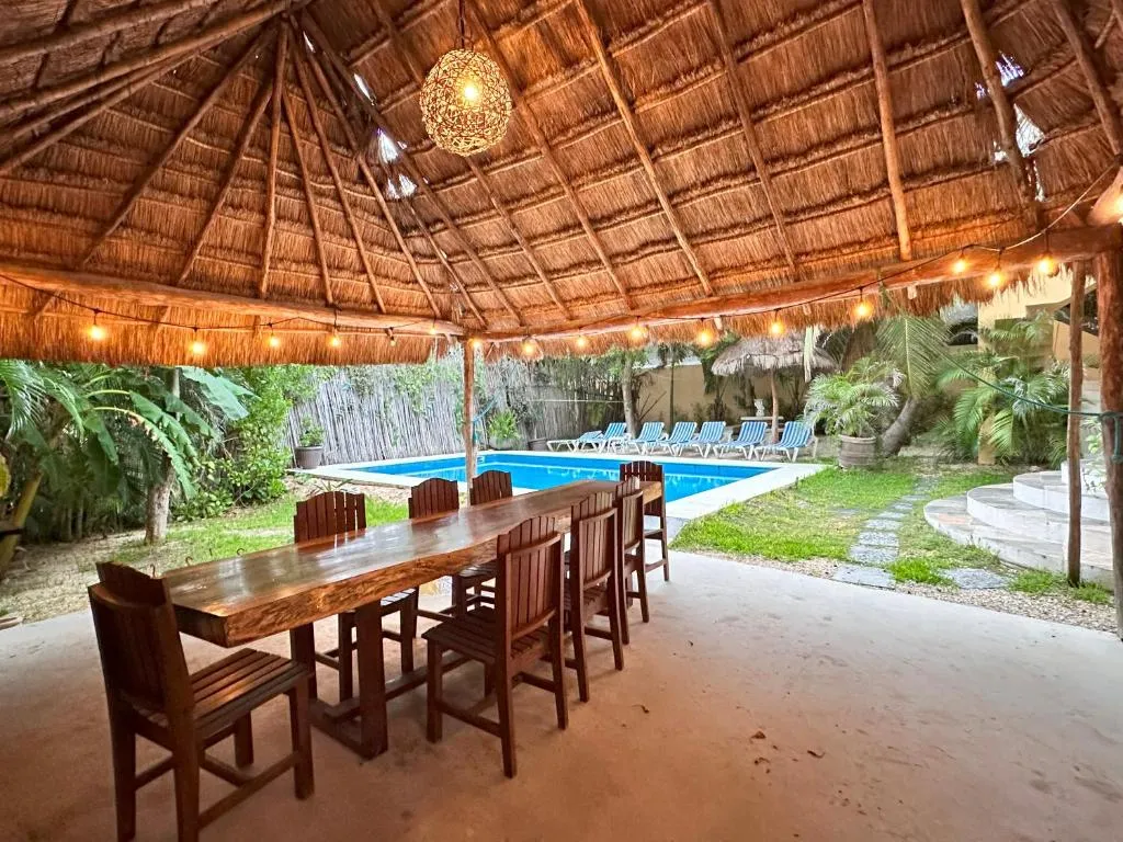 Image of Oceanside Retreat, Pool, Beach Access, Sleeps 6