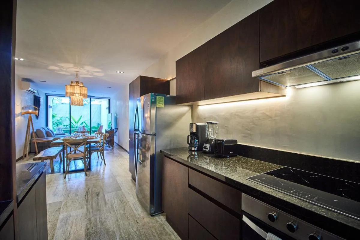 Image 5 of Odyssey – Private plunge pool & Beach club access