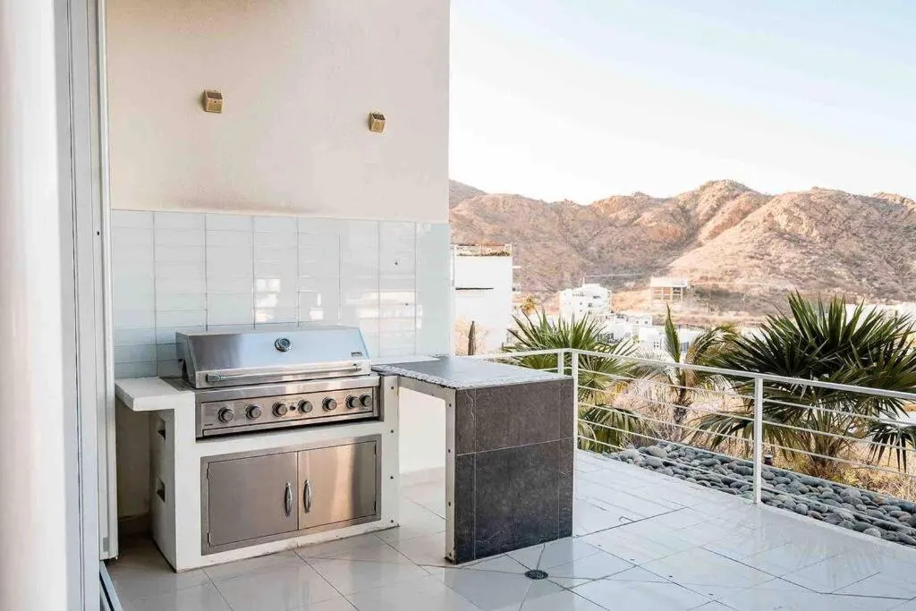 Image 4 of Old Listing – Blue Bay