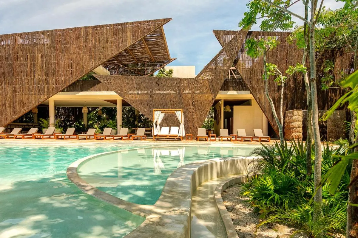 Image 2 of Ophelia Experience