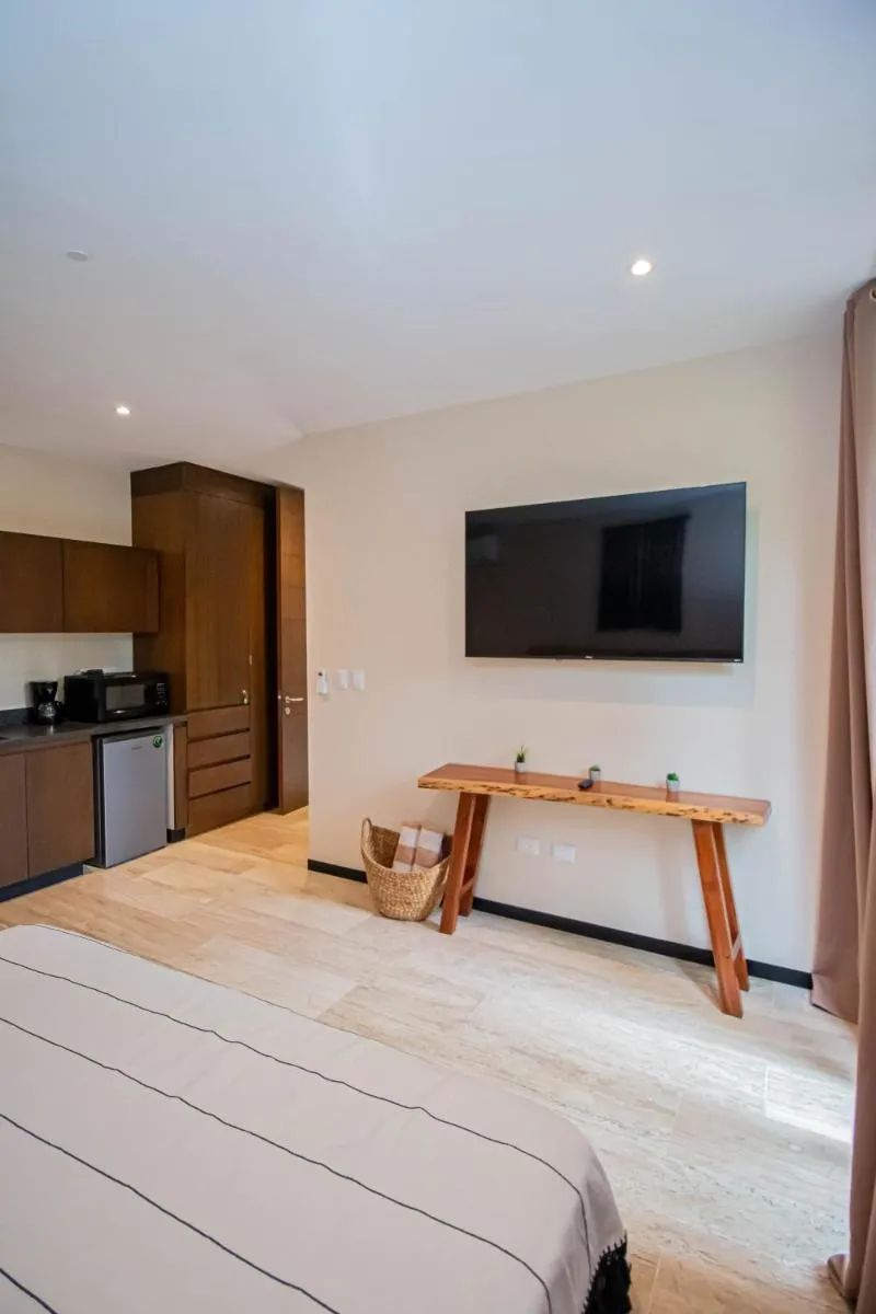 Image 6 of Ophelia Experience