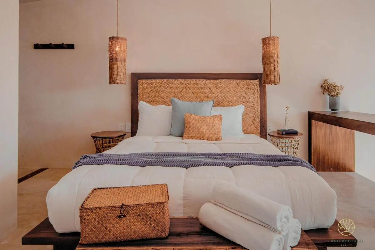 Image 1 of Organic Jungle Loft w/Yoga Deck & Outdoor Tub