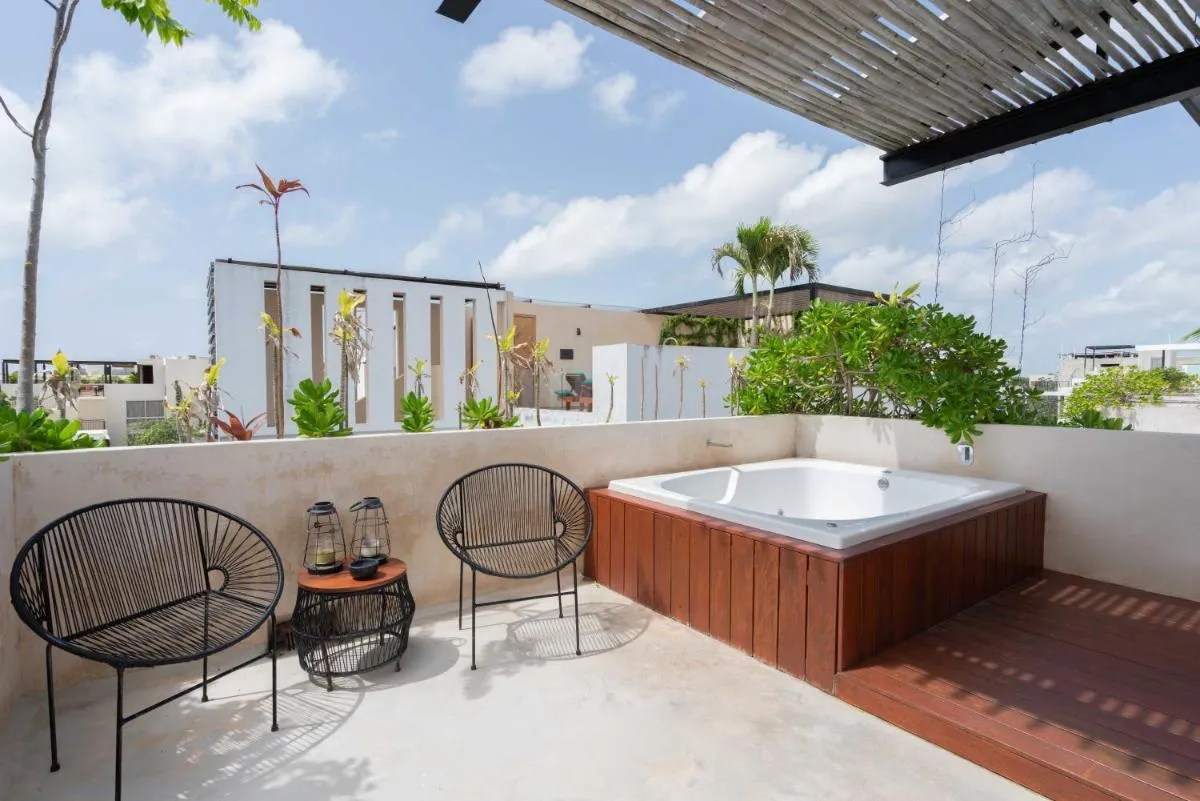 Image 4 of Palacio Tremendo