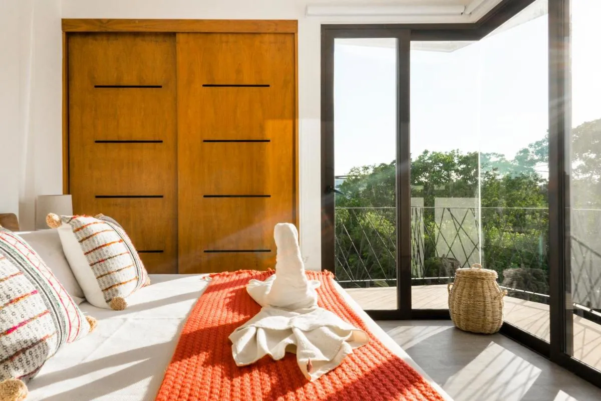 Image 2 of Penthouse private roof top La Veleta