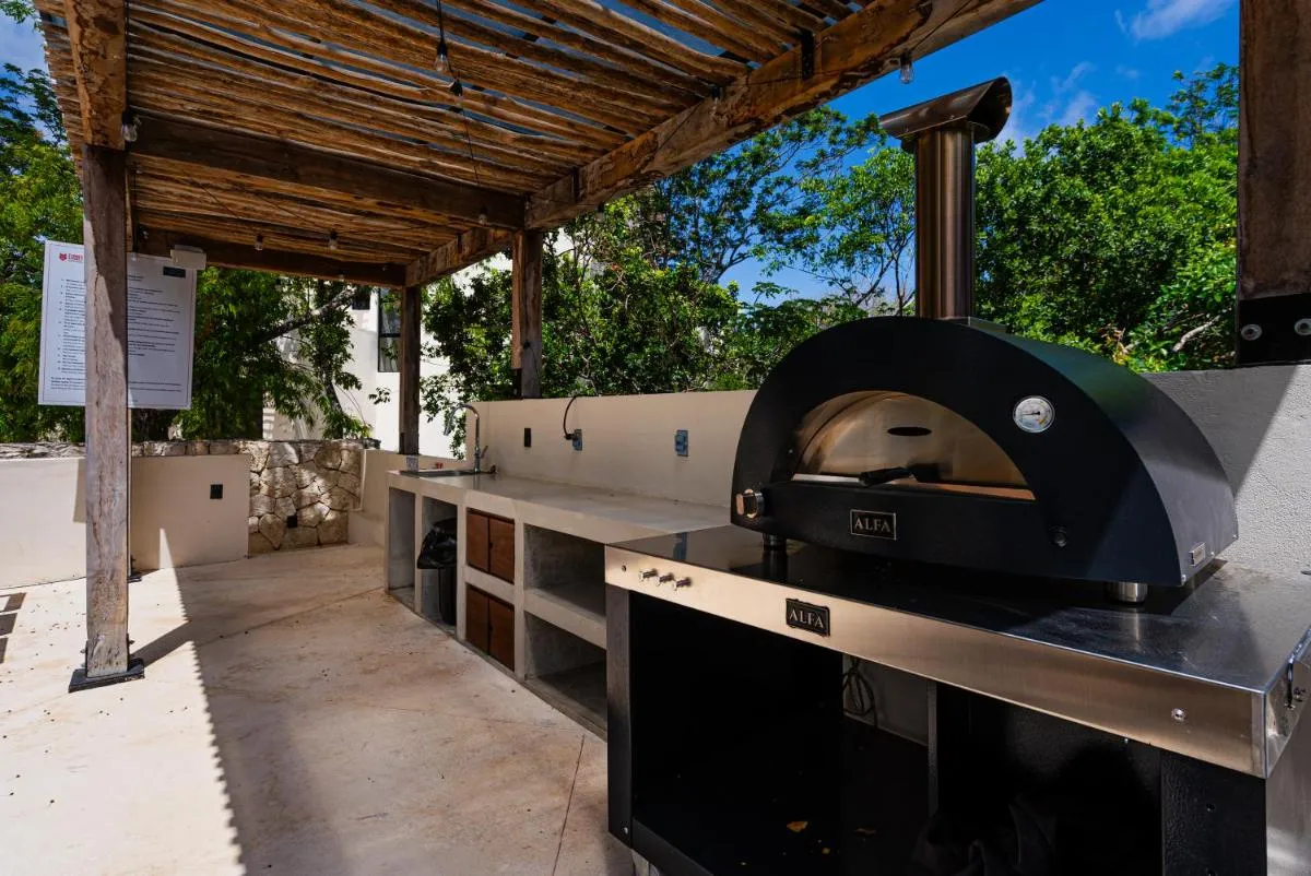 Image 5 of Penthouse with private jungle, pool, downtown